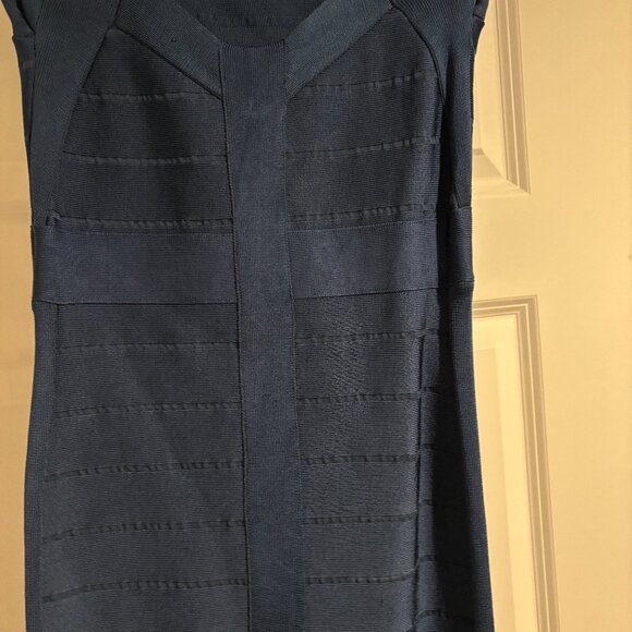 Blue Bodycon dress size small (never worn!) - Picture 2 of 2